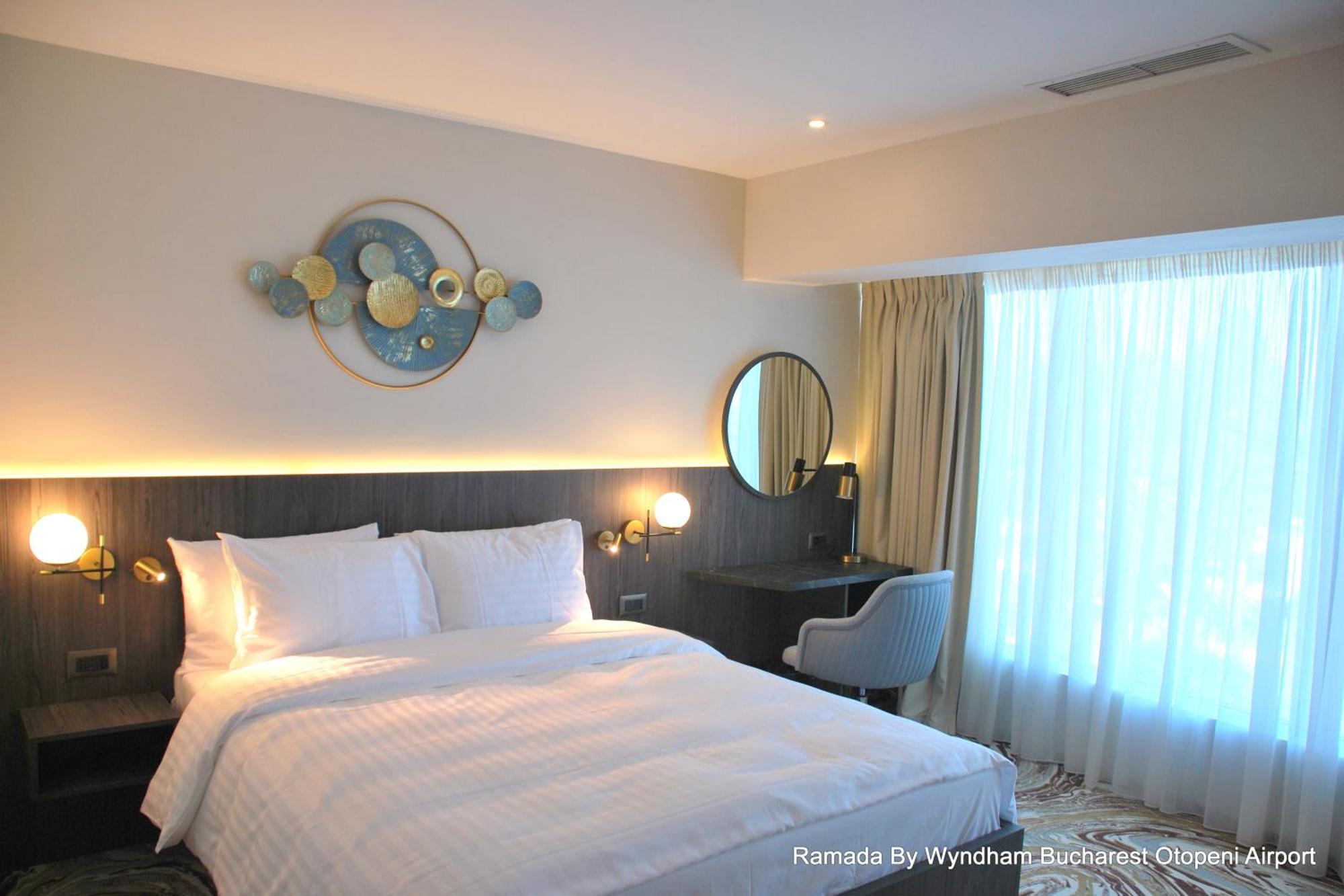 Ramada By Wyndham Bucharest Otopeni Airport Dış mekan fotoğraf